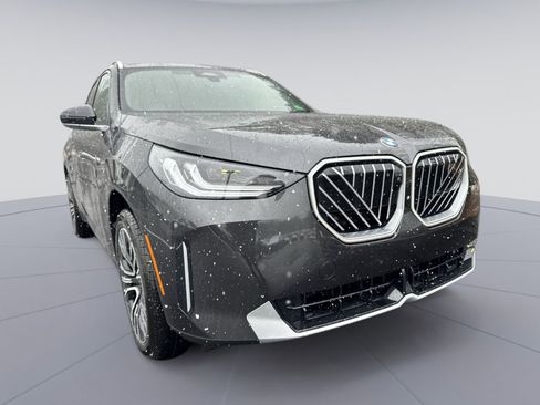 New 2026 BMW X3 xDrive30 w/ Premium Package image 3