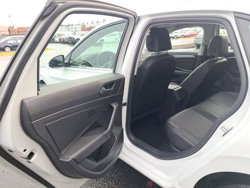 Used 2019 Volkswagen Jetta SE image 13