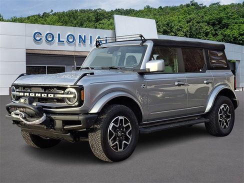 Used 2021 Ford Bronco Outer Banks image 3