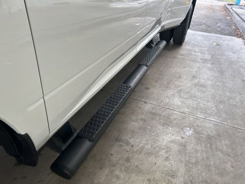 Used 2024 RAM 3500 Tradesman w/ Chrome Appearance Group image 17