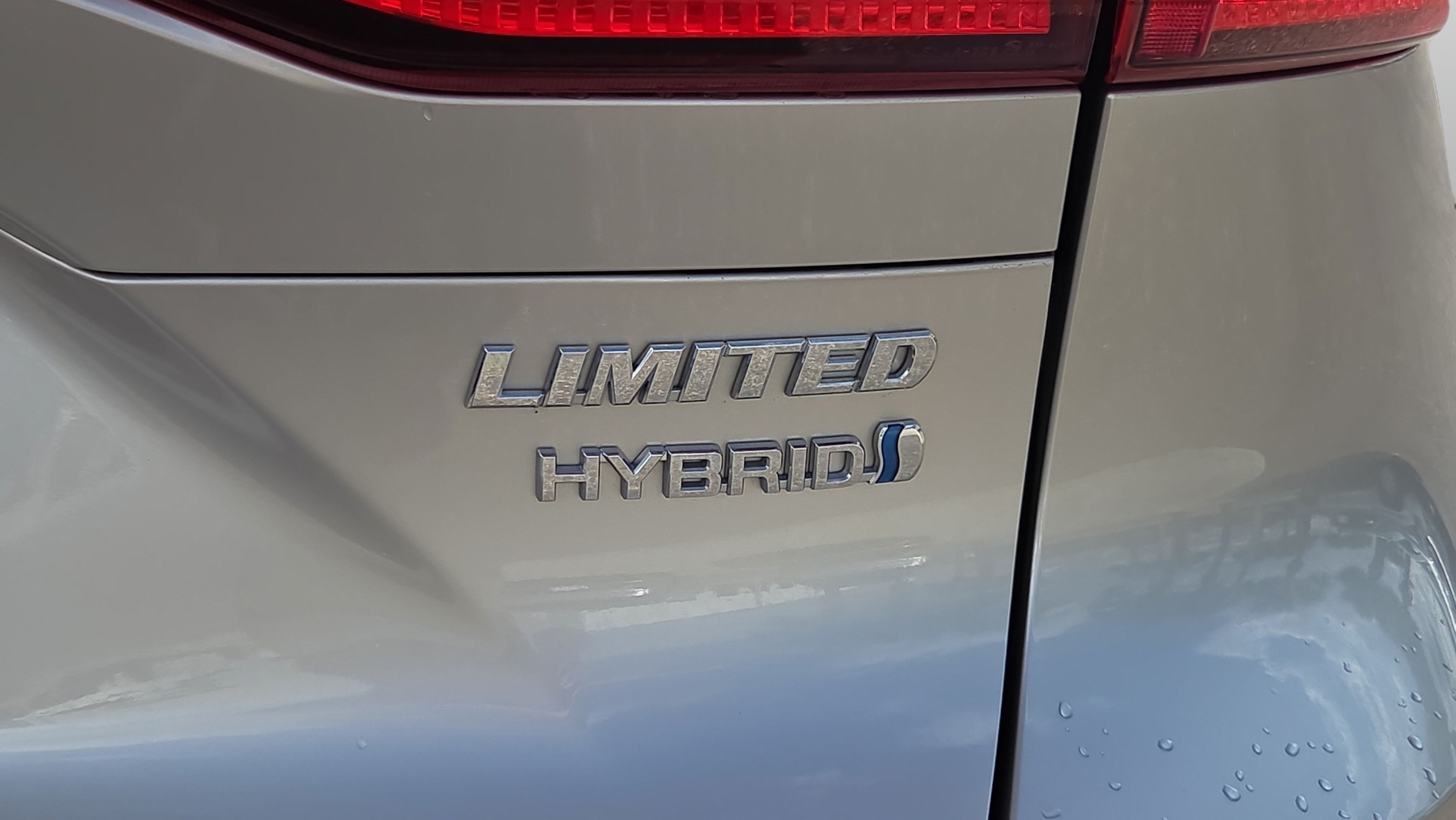 Certified 2021 Toyota Venza Limited w/ Advanced Technology Package AWD/4WD image 13