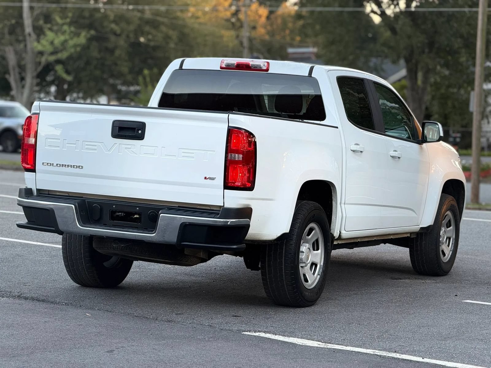 Used 2021 Chevrolet Colorado W/T w/ WT Convenience Package AWD/4WD image 7