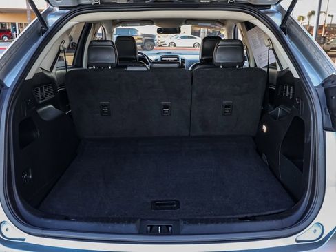 Used 2023 Ford Edge SEL image 15