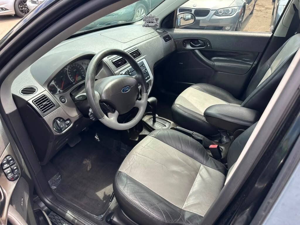 Used 2007 Ford Focus SES FWD image 14