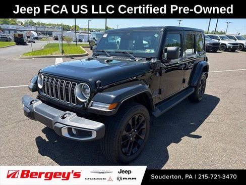 Certified 2025 Jeep Wrangler Unlimited Sahara AWD/4WD image 1