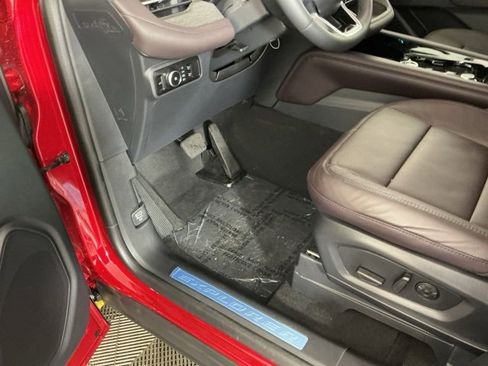 New 2026 Ford Explorer Platinum w/ LUX Leather Package image 18