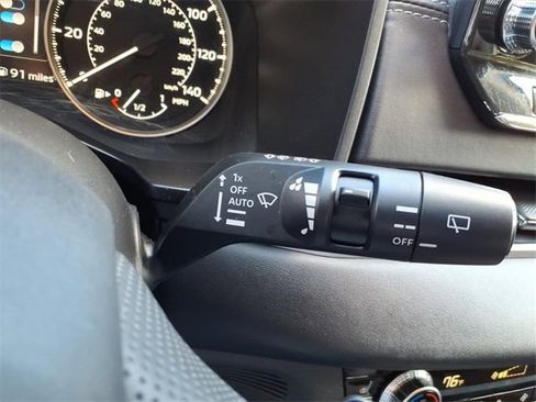 Used 2024 Mitsubishi Outlander SE image 26