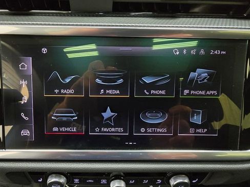 Certified 2025 Audi Q3 2.0T Premium w/ Convenience Package image 22