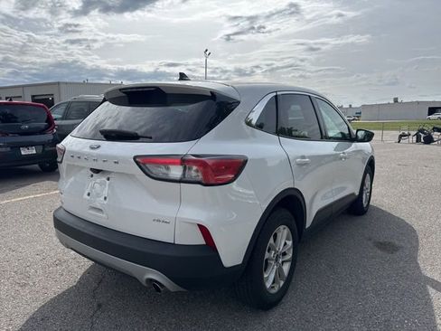 Used 2022 Ford Escape SE AWD/4WD image 6