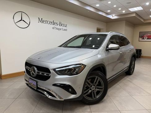 Used 2025 Mercedes-Benz GLA 250 image 1