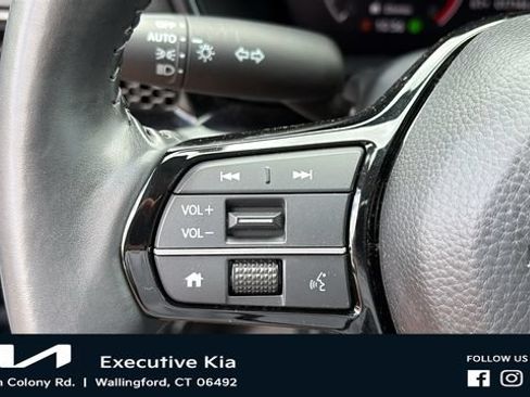 Used 2023 Honda CR-V EX-L image 15