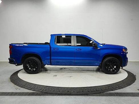 Used 2023 Chevrolet Silverado 1500 RST w/ Protection Package AWD/4WD image 8