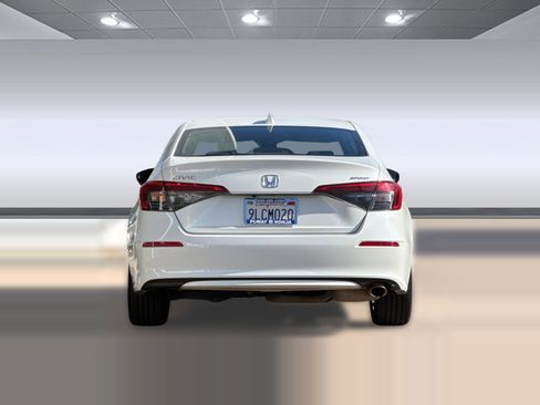 Certified 2024 Honda Civic Sport image 9