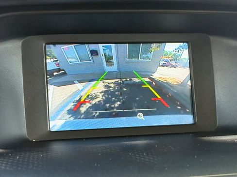 Used 2016 Ford Focus SE FWD image 14