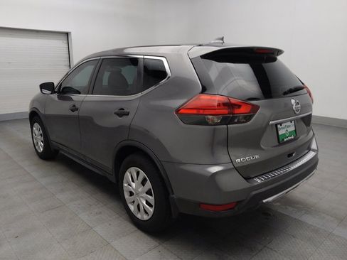 Used 2017 Nissan Rogue S image 5
