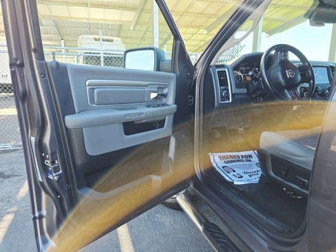 Used 2018 RAM 1500 Big Horn image 11