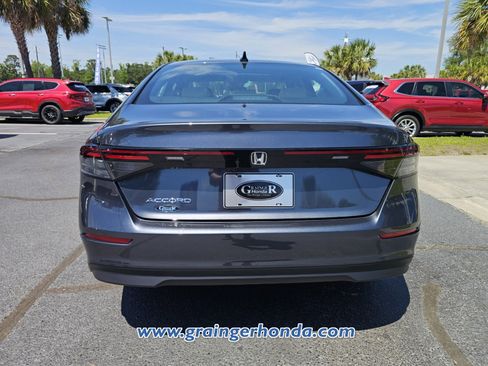 New 2026 Honda Accord SE image 4