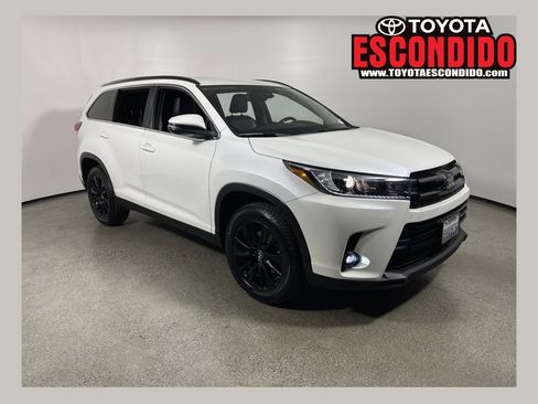 Certified 2019 Toyota Highlander FWD V6 image 1
