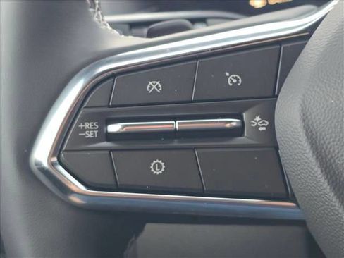 New 2026 Chevrolet Traverse LT w/ Driver Confidence Package FWD image 26