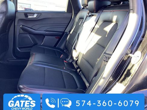 Used 2025 Ford Escape ST-Line image 14
