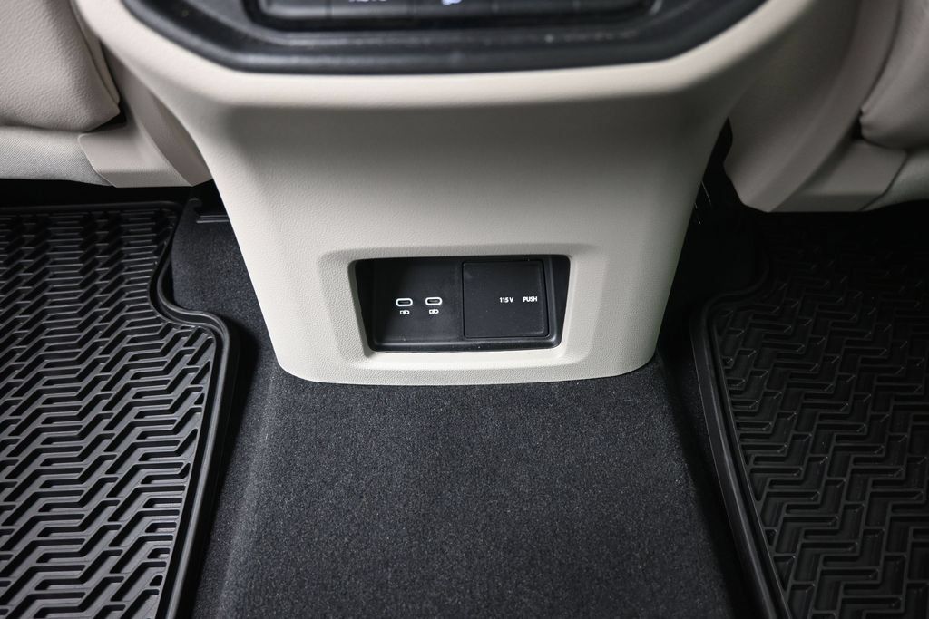 Used 2026 Volkswagen Atlas SE FWD image 27