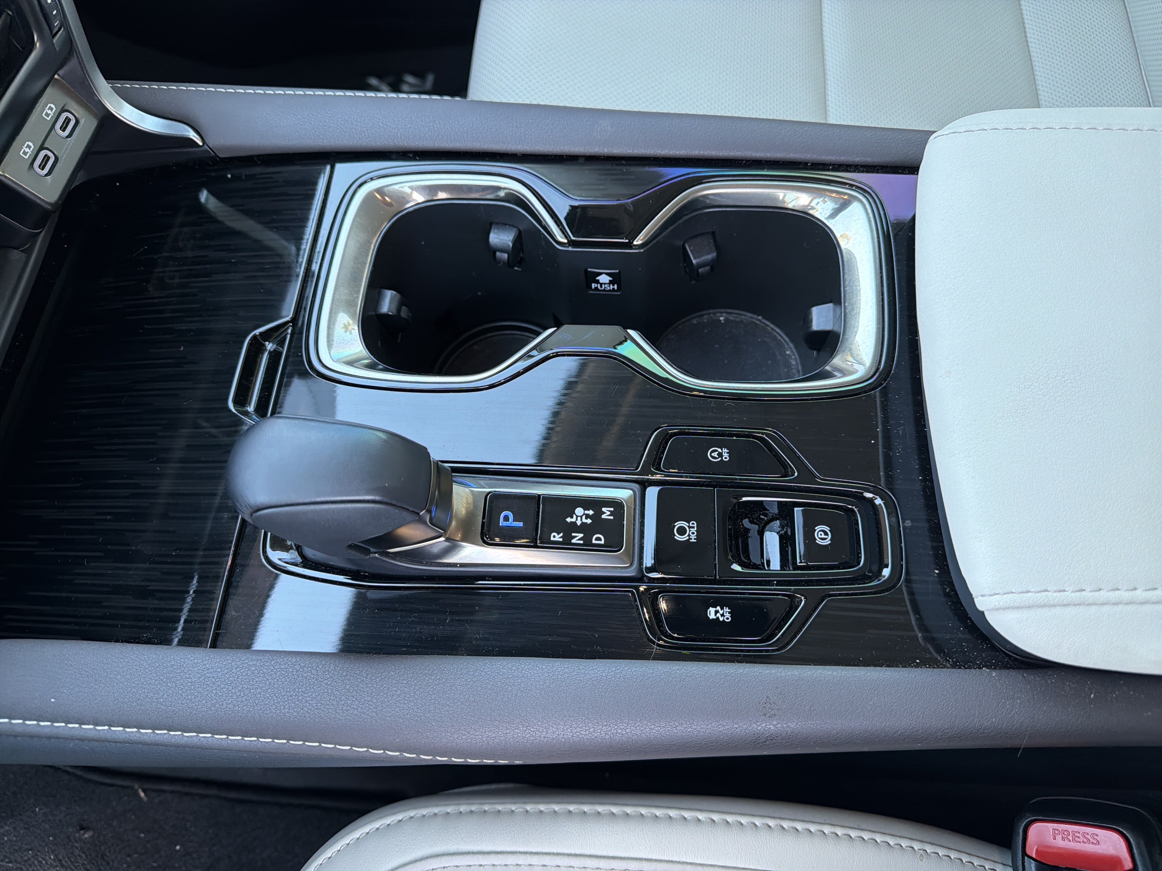 Certified 2024 Lexus RX 350 FWD w/ Technology Package image 27
