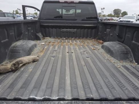 Used 2024 GMC Sierra 3500 AT4 w/ Technology Package AWD/4WD image 10