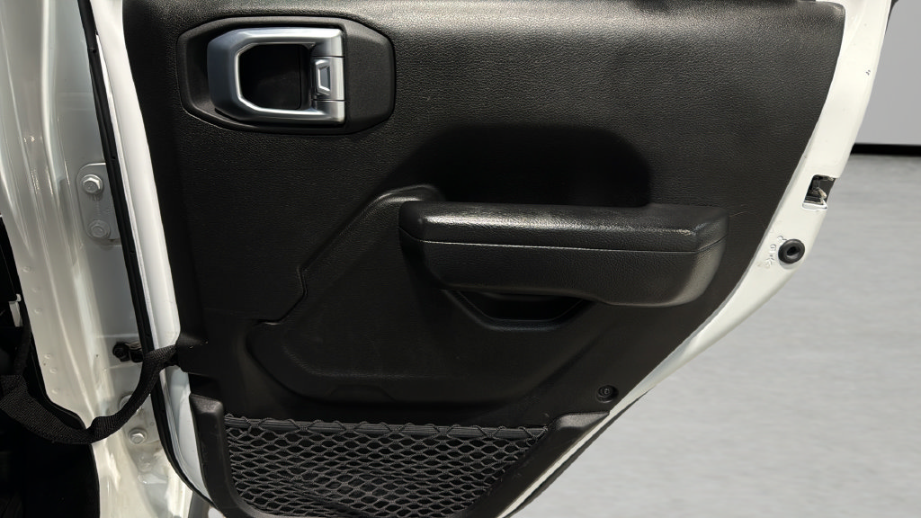 Used 2023 Jeep Wrangler Unlimited Sport AWD/4WD image 14