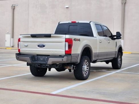 Used 2018 Ford F250 King Ranch w/ King Ranch Ultimate Package AWD/4WD image 5