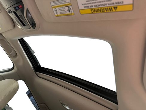 Used 2020 Subaru Outback Limited XT w/ Popular Package #2 AWD/4WD image 19