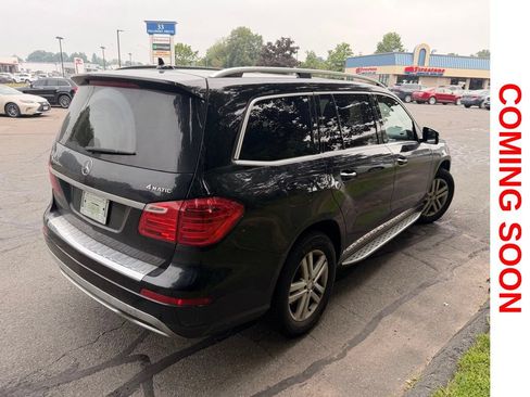 Used 2015 Mercedes-Benz GL 450 4MATIC image 9