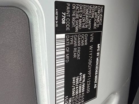 Used 2023 Mercedes-Benz Sprinter 1500 image 26