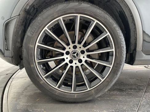 Used 2021 Mercedes-Benz GLC 300 image 10