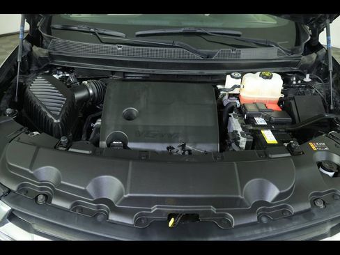 Used 2023 Chevrolet Traverse LS w/ Safety Package FWD image 20
