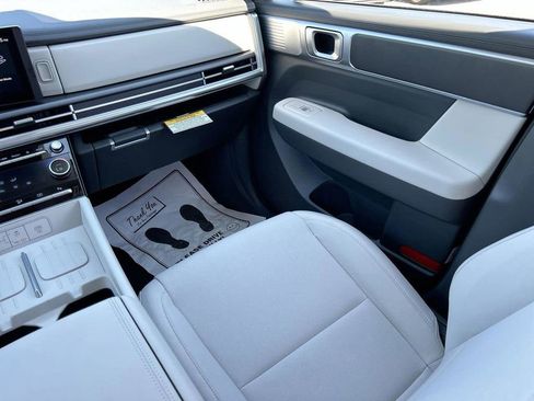New 2026 Hyundai Santa Fe SE FWD image 21