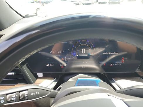 New 2026 Chevrolet Tahoe High Country w/ LPO, Illumination Package AWD/4WD image 24