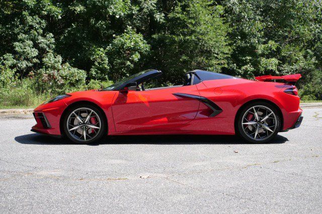 Used 2023 Chevrolet Corvette Stingray Premium Conv w/ Z51 Performance Package RWD image 18