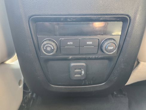 Used 2023 Buick Enclave Essence w/ Experience Buick Package image 29