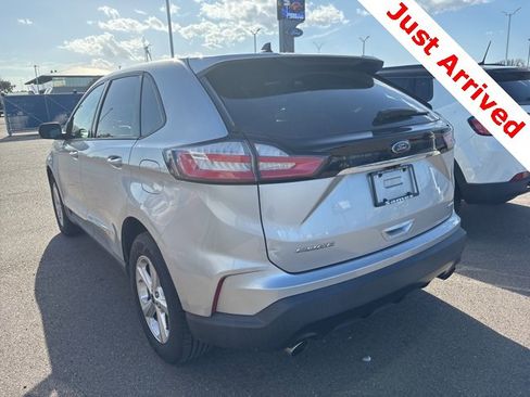 Used 2019 Ford Edge SE image 7
