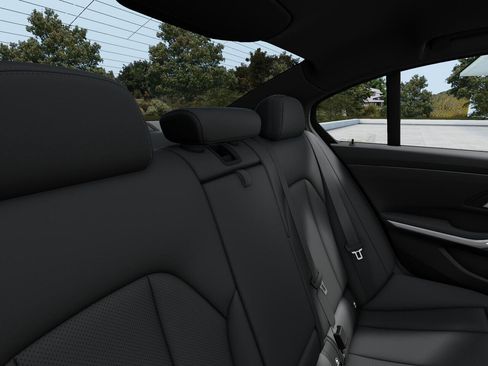 New 2025 BMW 330i Sedan image 10