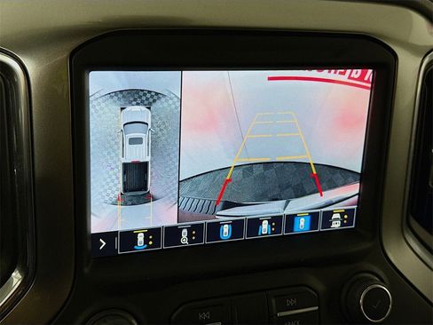 Used 2022 Chevrolet Silverado 1500 LTZ w/ Technology Package image 5