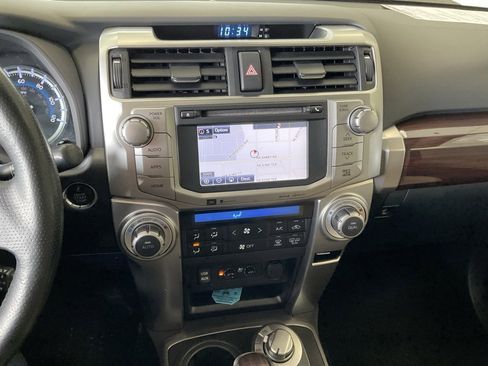 Used 2016 Toyota 4Runner Limited image 15