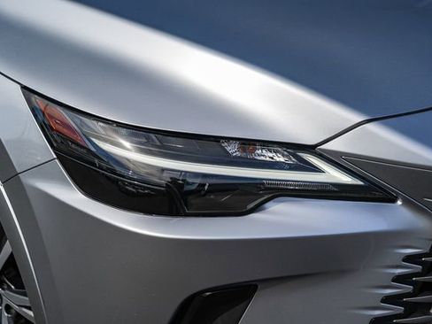 Certified 2023 Lexus RX 350 FWD w/ Accessory Package (Z1) image 2