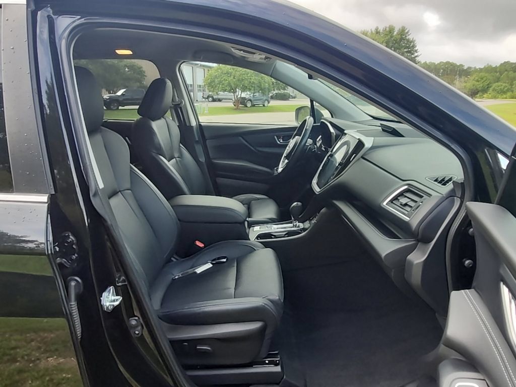 Used 2023 Subaru Ascent Limited AWD/4WD image 33