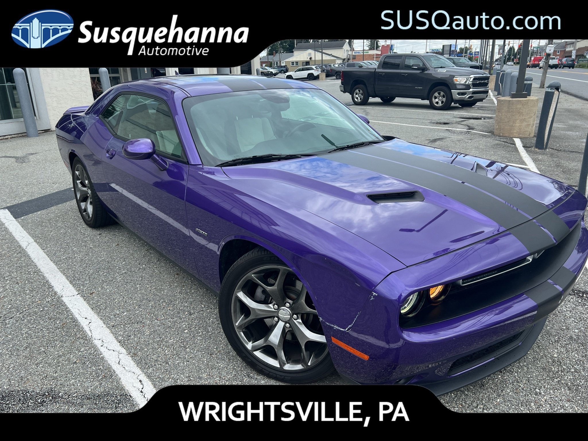 Used 2016 Dodge Challenger R/T Plus RWD image 1