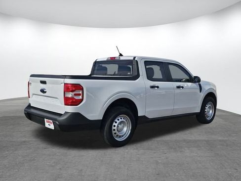 Certified 2024 Ford Maverick XL image 4