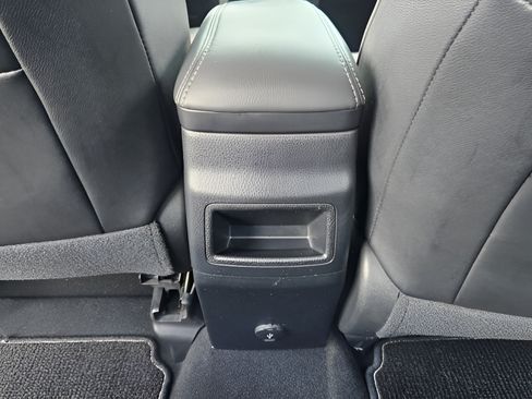 Certified 2018 Toyota Corolla XLE FWD image 10