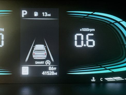 Used 2025 Hyundai Palisade SEL FWD image 19