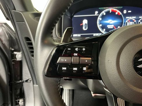 Used 2024 Nissan Z Performance w/ Floor Mat Package RWD image 15