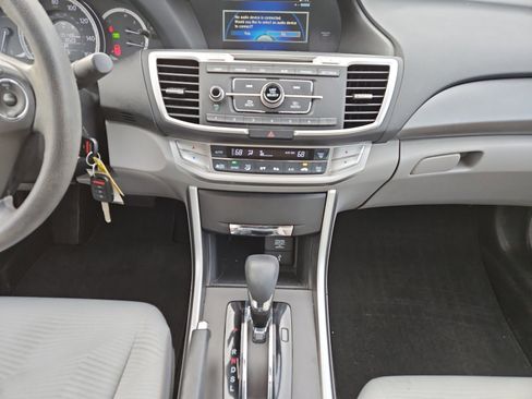 Used 2015 Honda Accord LX image 11